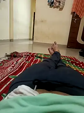 1010SumiT online show from February 4, 3:57 pm