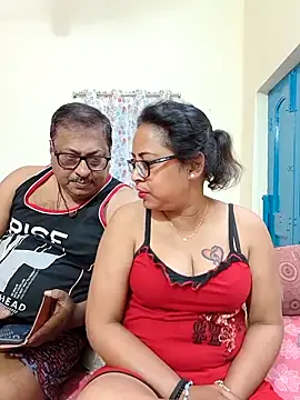 Snapshot of JODI_NO1 chatting on February 1, 7:29 am JODI NO1 online show from February 1, 7:29 am