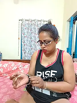 Snapshot of JODI_NO1 chatting on February 26, 1:10 pm JODI NO1 online show from February 26, 1:10 pm