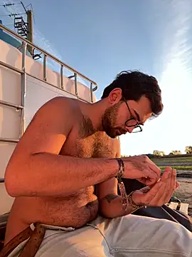 Manelho online show from December 1, 4:56 pm