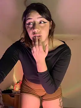 Miss oliviaa online show from November 13, 1:48 am