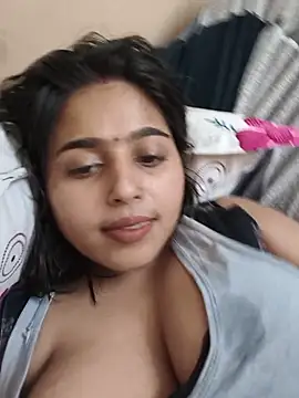 Snapshot of Sweet-Rani chatting on June 6, 3:28 pm Sweet-Rani online show from June 6, 3:28 pm