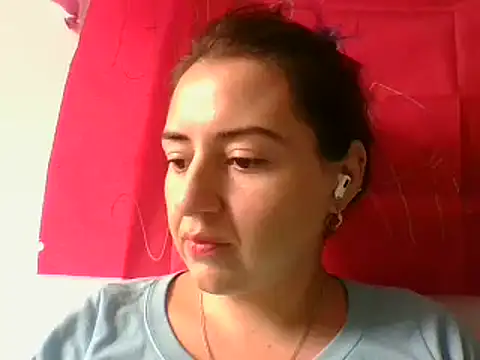  karlie kloss  online show from March 10, 8:56 pm