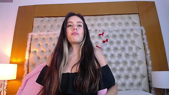 MegannMyerss online show from December 16, 9:20 pm