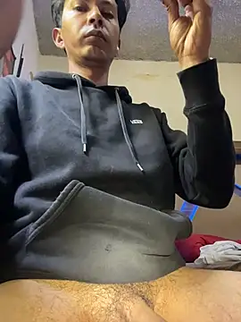 Snapshot of paulkrotz chatting on November 1, 5:48 pm paulkrotz online show from November 1, 5:48 pm