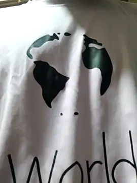 Snapshot of jonypl chatting on January 7, 11:56 pm jonypl online show from January 7, 11:56 pm