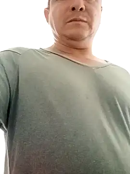 Snapshot of luchoarr chatting on January 3, 1:25 pm luchoarr online show from January 3, 1:25 pm