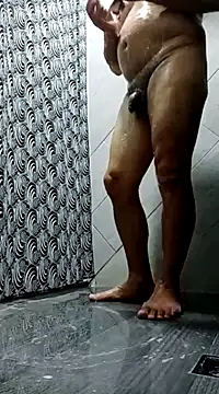 Snapshot of luchoarr chatting on February 28, 10:17 pm luchoarr online show from February 28, 10:17 pm