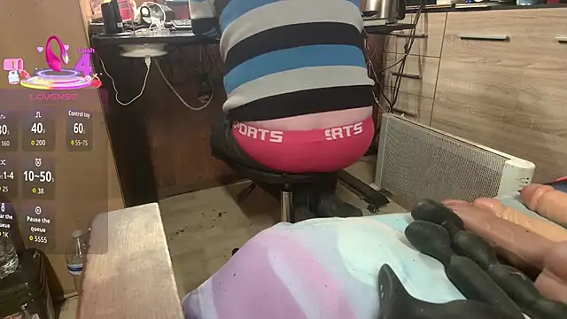 misteryman1956 online show from December 22, 5:54 pm