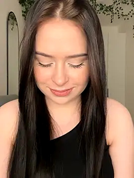  SweetCandyy online show from November 12, 7:35 pm