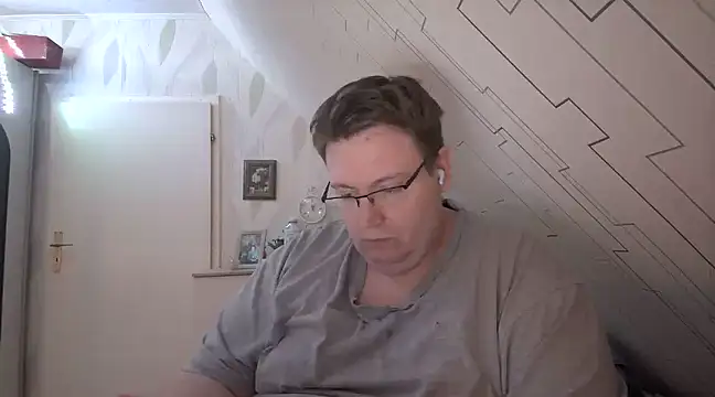 der alex38 online show from February 14, 10:14 pm