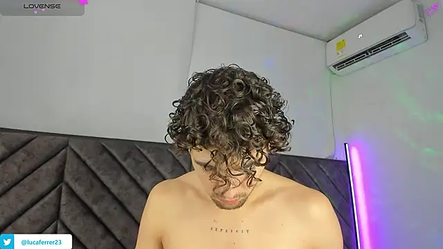 Luca ferrer  online show from February 11, 2:49 am