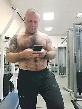 Snapshot of Crek666 chatting on April 20, 5:10 am Crek666 online show from April 20, 5:10 am