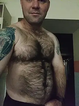 Snapshot of Crek666 chatting on May 7, 3:56 am Crek666 online show from May 7, 3:56 am