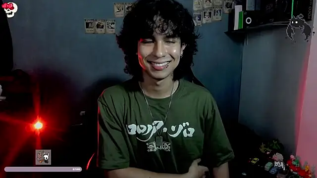 Snapshot of kairozz chatting on December 17, 10:43 pm kairozz online show from December 17, 10:43 pm