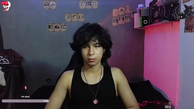Snapshot of kairozz chatting on December 28, 10:23 pm kairozz online show from December 28, 10:23 pm