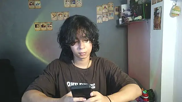 Snapshot of kairozz chatting on February 22, 5:02 pm kairozz online show from February 22, 5:02 pm