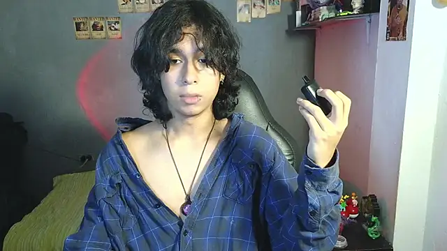 Snapshot of kairozz chatting on February 26, 6:43 pm kairozz online show from February 26, 6:43 pm