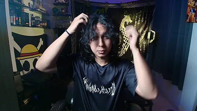 Snapshot of kairozz chatting on April 18, 6:01 pm kairozz online show from April 18, 6:01 pm