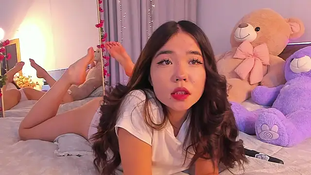 Dollyaa online show from July 22, 1:36 pm