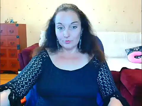 Alice3694 online show from May 25, 6:52 am