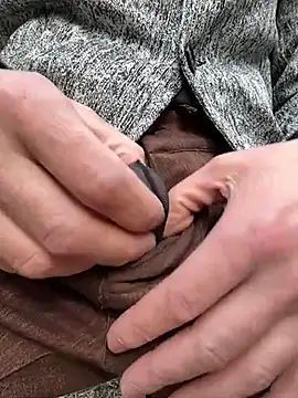 Hideen-real-face online show from February 23, 4:54 am