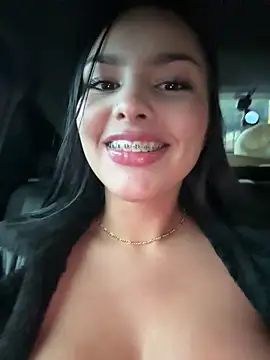 Snapshot of Maddy_Rouse_ chatting on September 30, 9:53 pm Maddy Rouse  online show from September 30, 9:53 pm