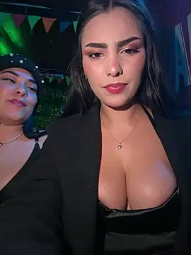 Snapshot of Maddy_Rouse_ chatting on February 26, 1:15 am Maddy Rouse online show from February 26, 1:15 am