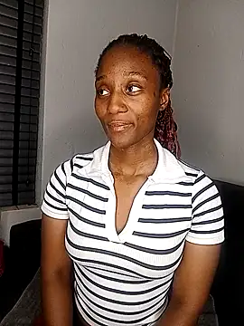 Lucy Blacksilk online show from March 5, 7:10 pm