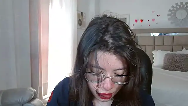 zoecruzz online show from September 9, 2:16 pm