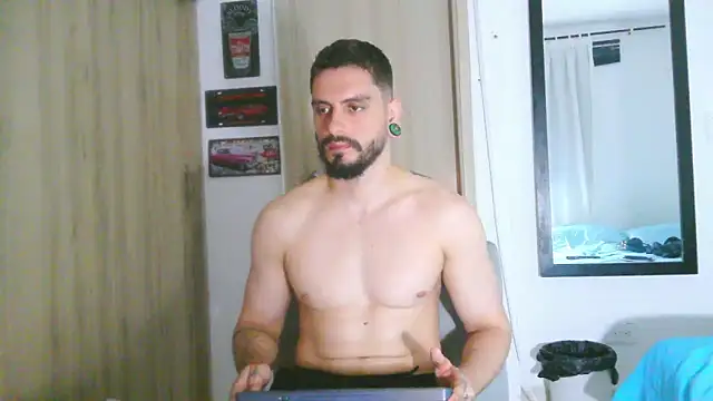 Aaron kwok28 online show from March 1, 12:12 am