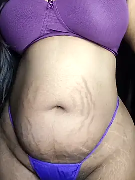 Snapshot of susmithasushi81 chatting on March 22, 5:05 pm susmithasushi81 online show from March 22, 5:05 pm