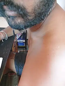 Snapshot of manoj_master chatting on May 19, 6:42 am manoj master online show from May 19, 6:42 am