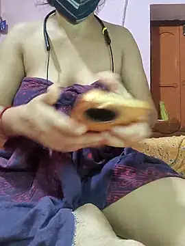 Snapshot of IndianRima chatting on May 12, 4:15 pm IndianRima online show from May 12, 4:15 pm