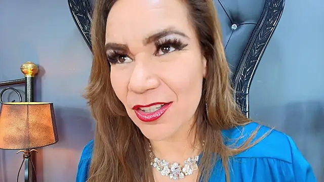 Snapshot of MelaniaKnauss chatting on February 18, 9:09 pm MelaniaKnauss online show from February 18, 9:09 pm