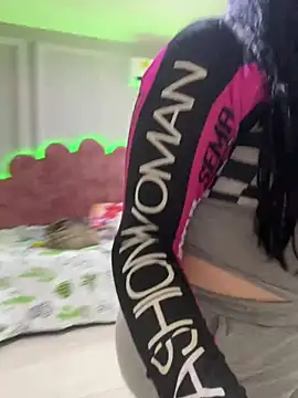 Snapshot of eva_sexx69 chatting on May 5, 12:13 pm eva sexx69 online show from May 5, 12:13 pm
