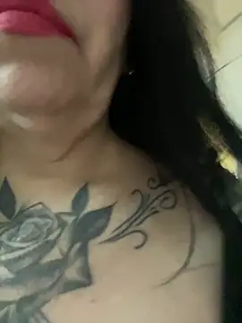 Snapshot of eva_sexx69 chatting on June 12, 12:04 pm eva sexx69 online show from June 12, 12:04 pm