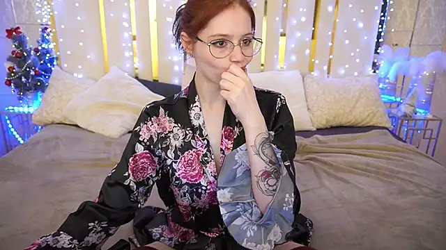 Snapshot of Sasha_Exclusive chatting on January 7, 9:25 pm Sasha Exclusive online show from January 7, 9:25 pm