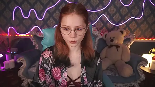 Snapshot of Sasha_Exclusive chatting on January 26, 2:08 pm Sasha Exclusive online show from January 26, 2:08 pm