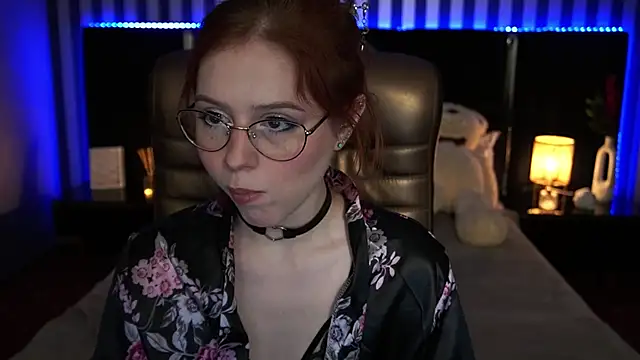 Snapshot of Sasha_Exclusive chatting on January 30, 9:25 pm Sasha Exclusive online show from January 30, 9:25 pm