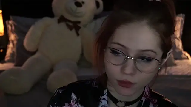 Snapshot of Sasha_Exclusive chatting on February 9, 5:19 am Sasha Exclusive online show from February 9, 5:19 am