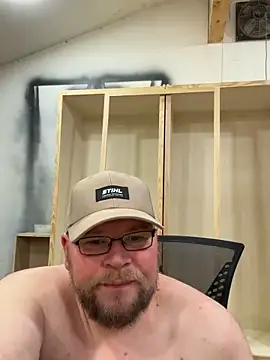 Thenakedjoiner1 online show from February 28, 8:43 pm