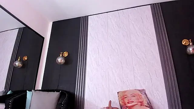 YummyDuooo online show from March 13, 11:06 am