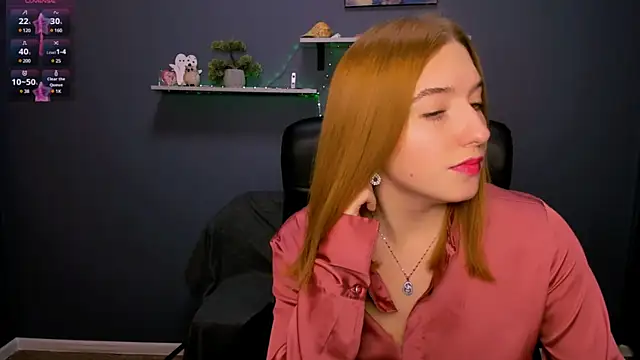 Snapshot of daisy_candy chatting on December 10, 1:32 am daisy candy online show from December 10, 1:32 am