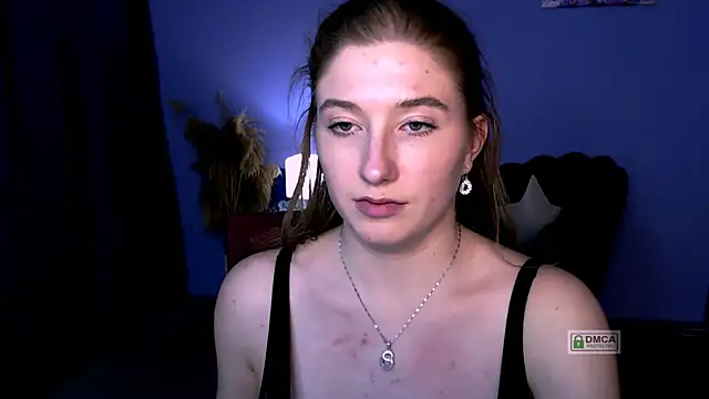 Snapshot of daisy_candy chatting on December 25, 5:26 am daisy candy online show from December 25, 5:26 am