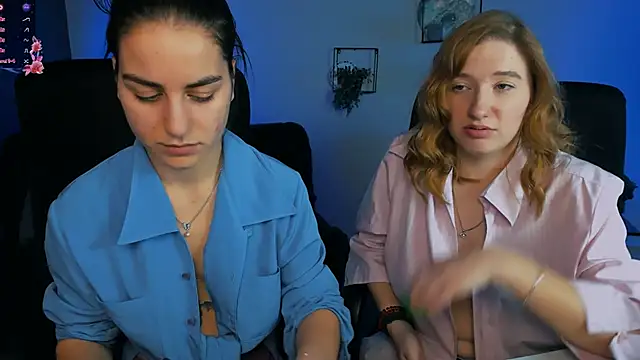 Snapshot of daisy_candy chatting on February 10, 11:02 pm daisy candy online show from February 10, 11:02 pm