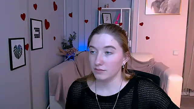 Snapshot of daisy_candy chatting on March 3, 3:30 am daisy candy online show from March 3, 3:30 am