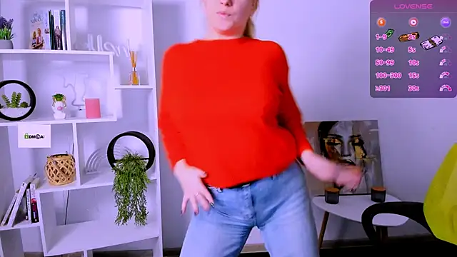 Snapshot of daisy_candy chatting on November 17, 7:41 pm daisy candy online show from November 17, 7:41 pm