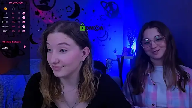 Snapshot of daisy_candy chatting on April 22, 2:14 am daisy candy online show from April 22, 2:14 am