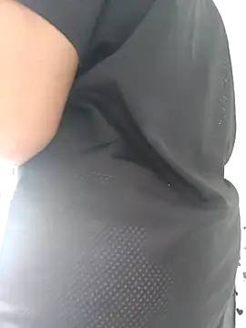 Snapshot of Drippincaty chatting on November 17, 8:53 am Drippincaty online show from November 17, 8:53 am